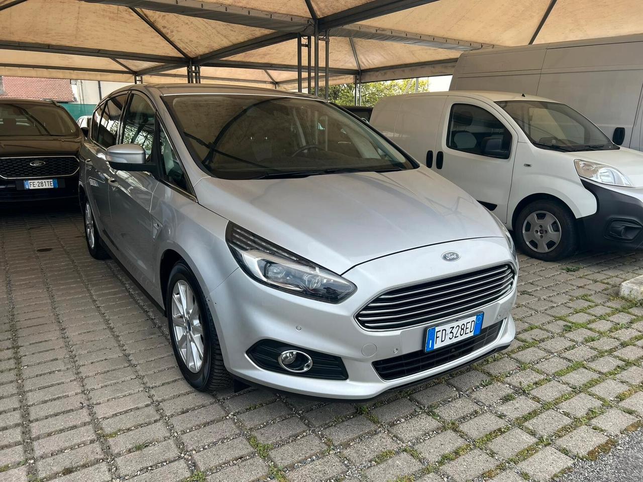 Ford S-Max 2.0 TDCi 150CV S&S Powershift 7p.ti Titanium Business