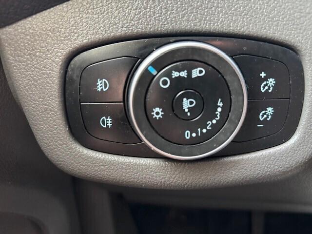 Ford CONNECT 1.5 TDCi 100cv 230 L2H1 5 POSTI !!!