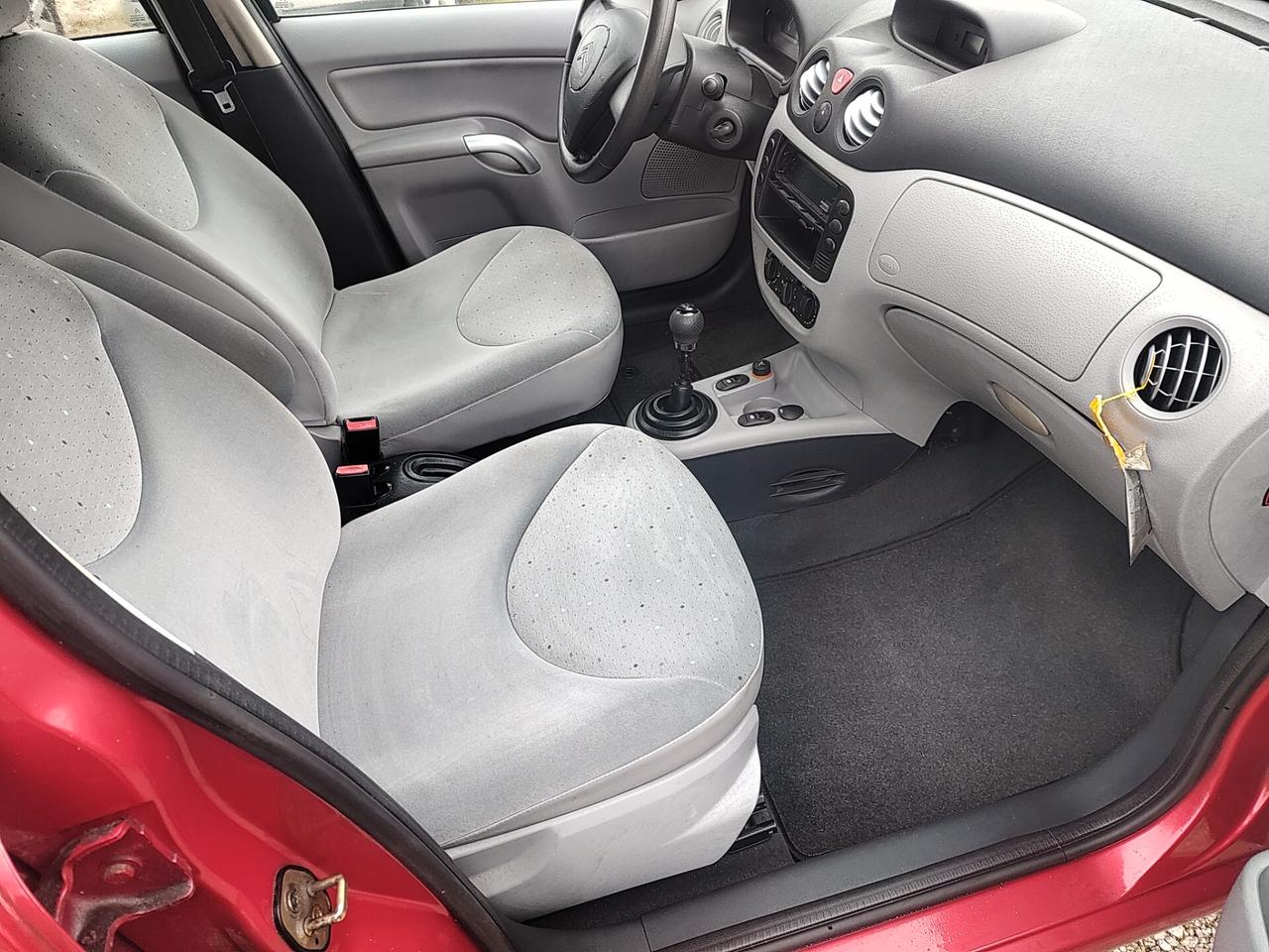 Citroen C3 1.1 Benz km 122000