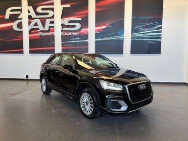 Audi Q2 40 TFSI quattro S tronic Identity Black