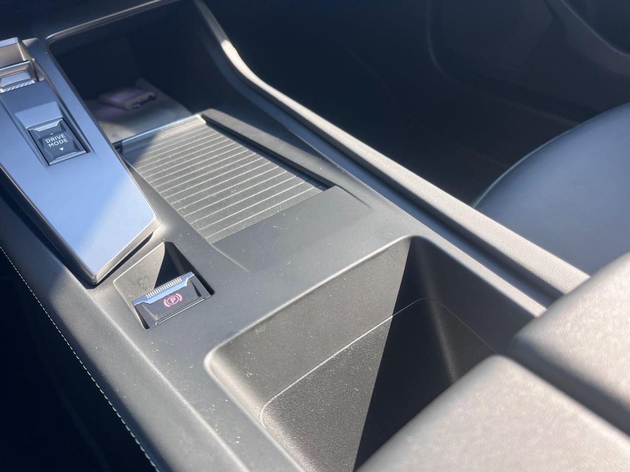 Peugeot 308 BlueHDi 130 S&S EAT8 GT Pack