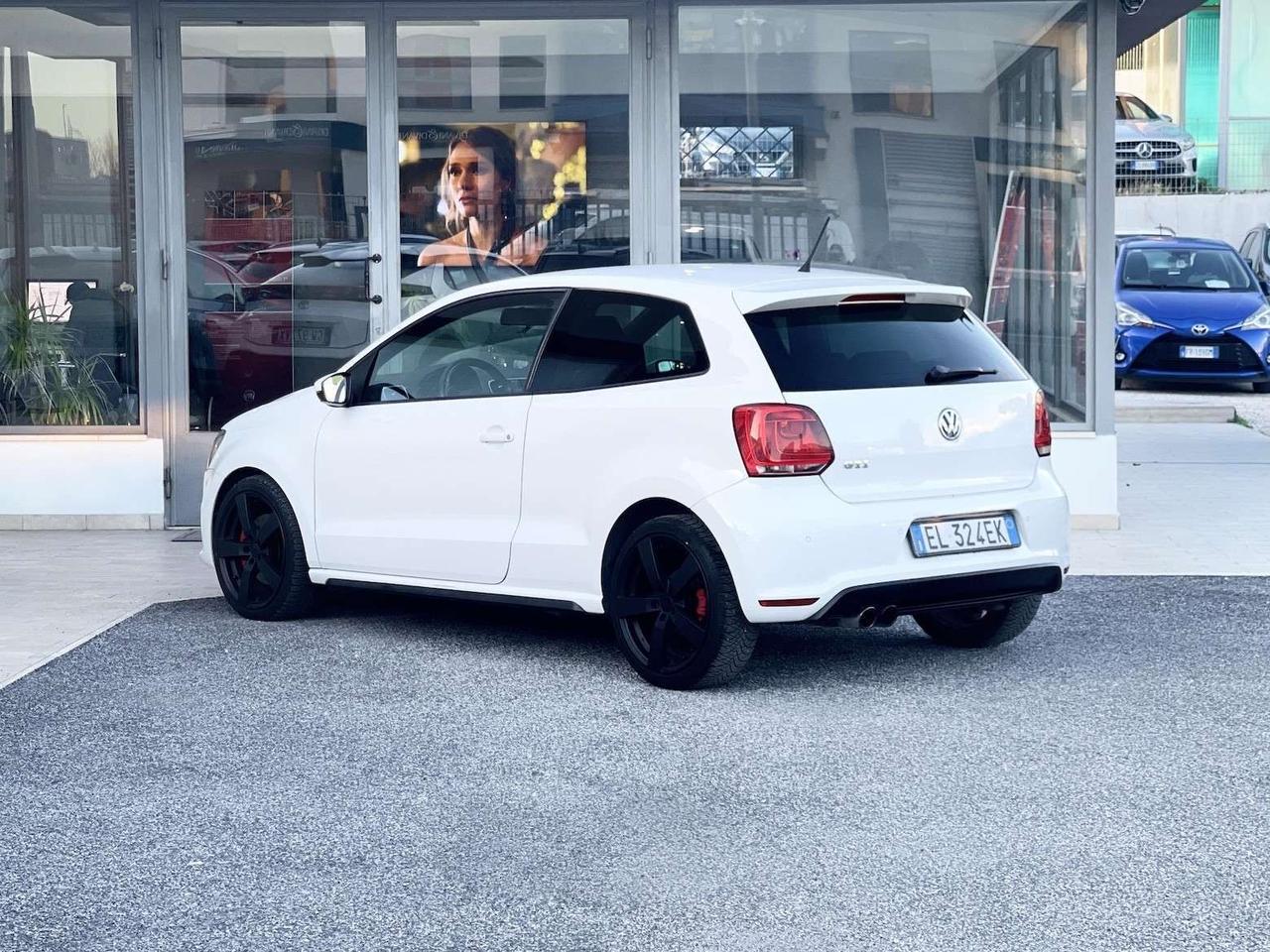 Volkswagen Polo 1.4 GTI Benzina 180CV Auto E5 - 2012