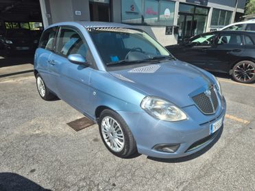Lancia Ypsilon 1.2 Oro SOLO 99000KM