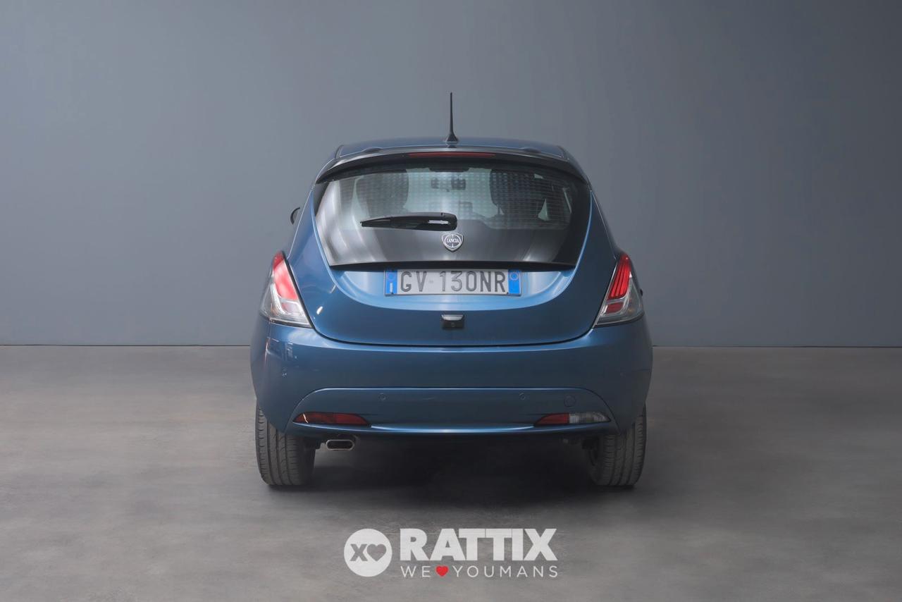 Lancia Ypsilon 1.0 Firefly Hybrid 70CV Platino
