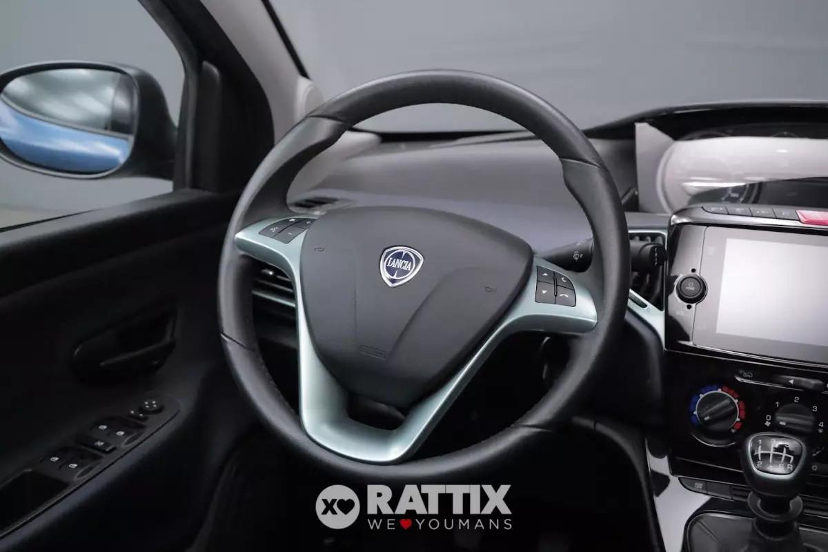 Lancia Ypsilon 1.0 Firefly Hybrid 70CV Gold Plus