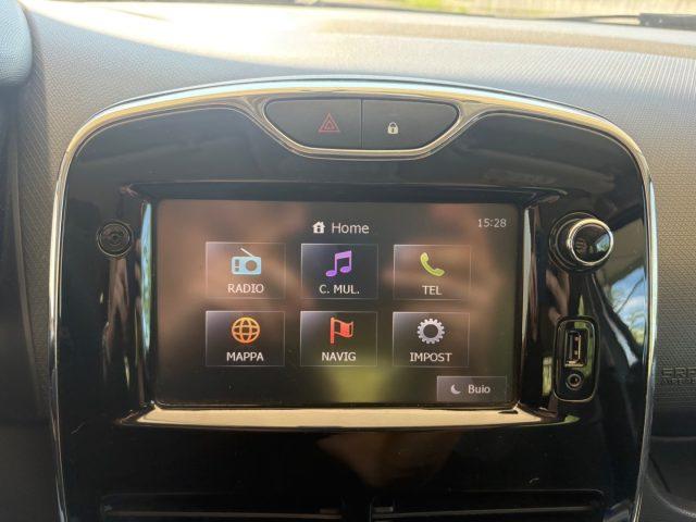 RENAULT Clio 1.2 75CV 5 porte Wave EURO 5 OK NEOPATENTATI
