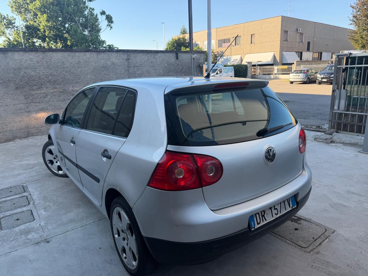 VW GOLF 1.9 TDI 105CV 77KW CERCHI 17