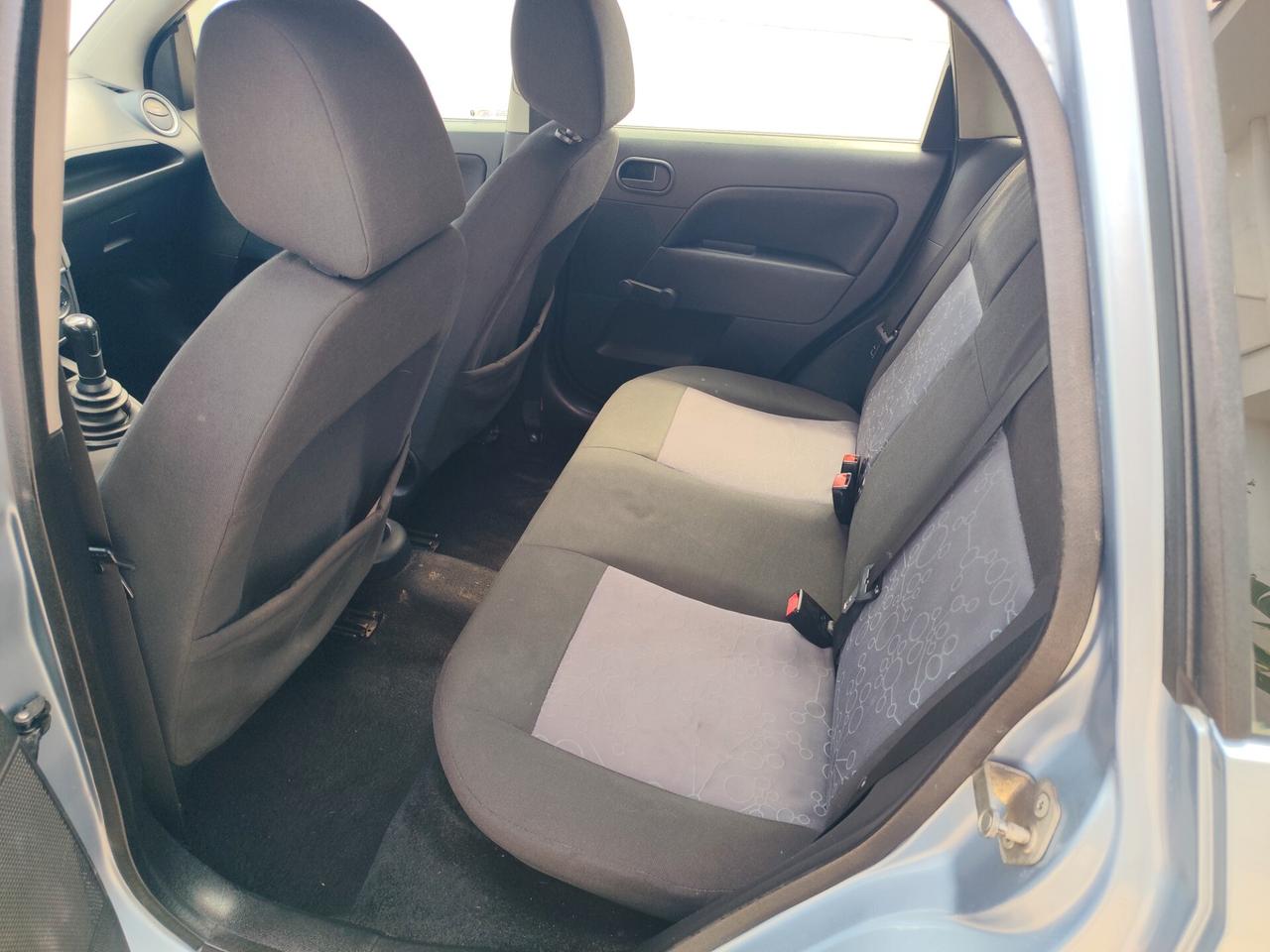 Ford Fiesta 1.4 TDCi 5p. Ghia