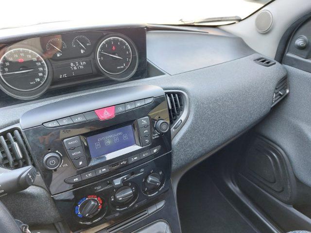 LANCIA Ypsilon 1.0 FireFly 5 porte S&S Hybrid Ecochic Gold Uniprò