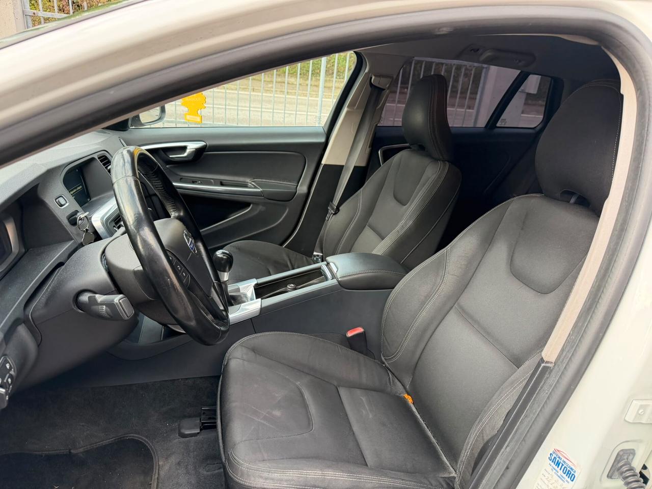 Volvo V60 D2 Geartronic Momentum N1