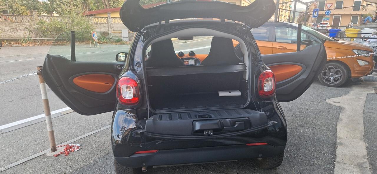 Smart ForTwo 70 1.0 twinamic 59.000 KM TAGLIANDI
