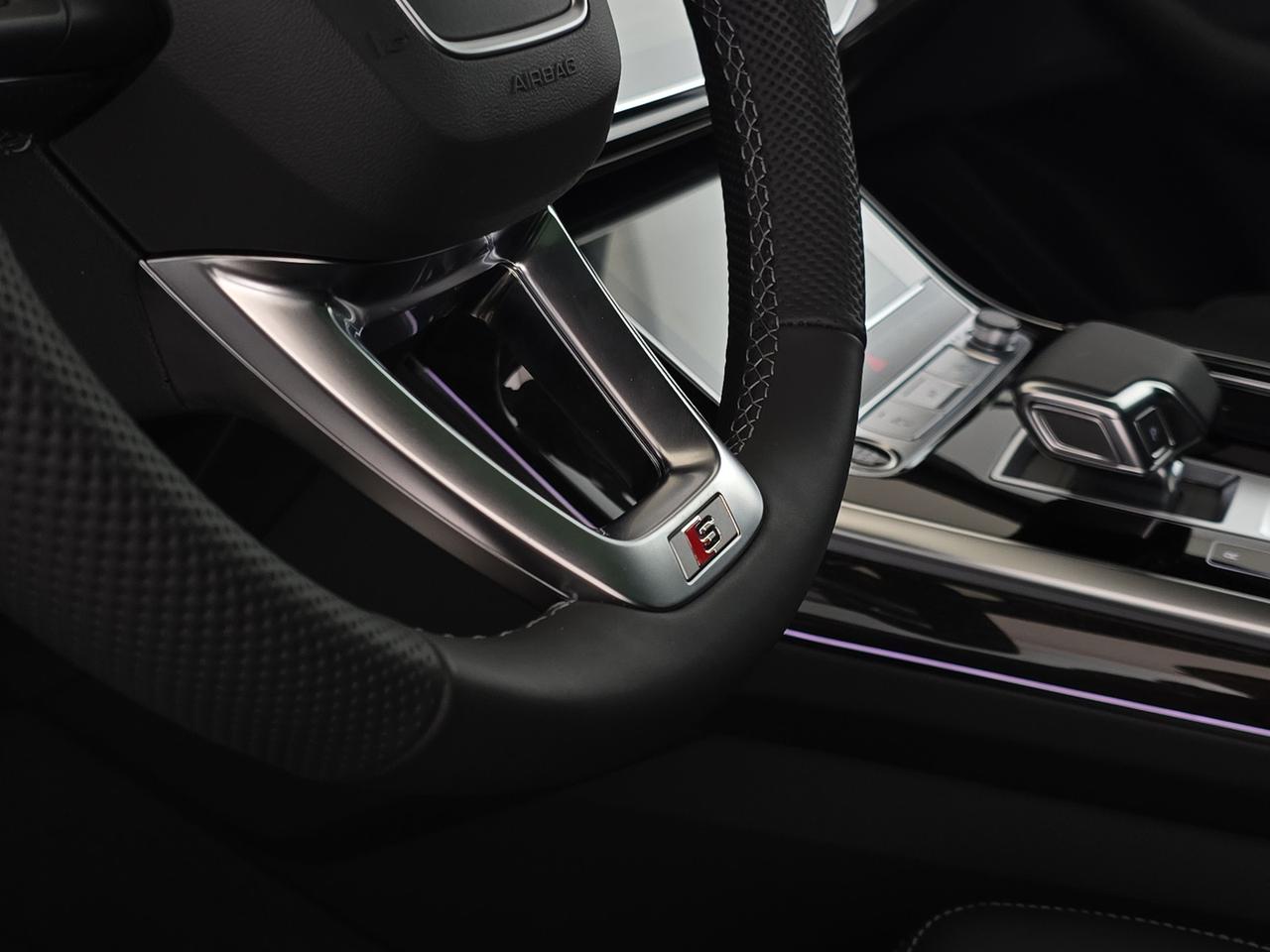 Audi Q8 50 3.0 tdi mhev s line edition quattro tiptronic