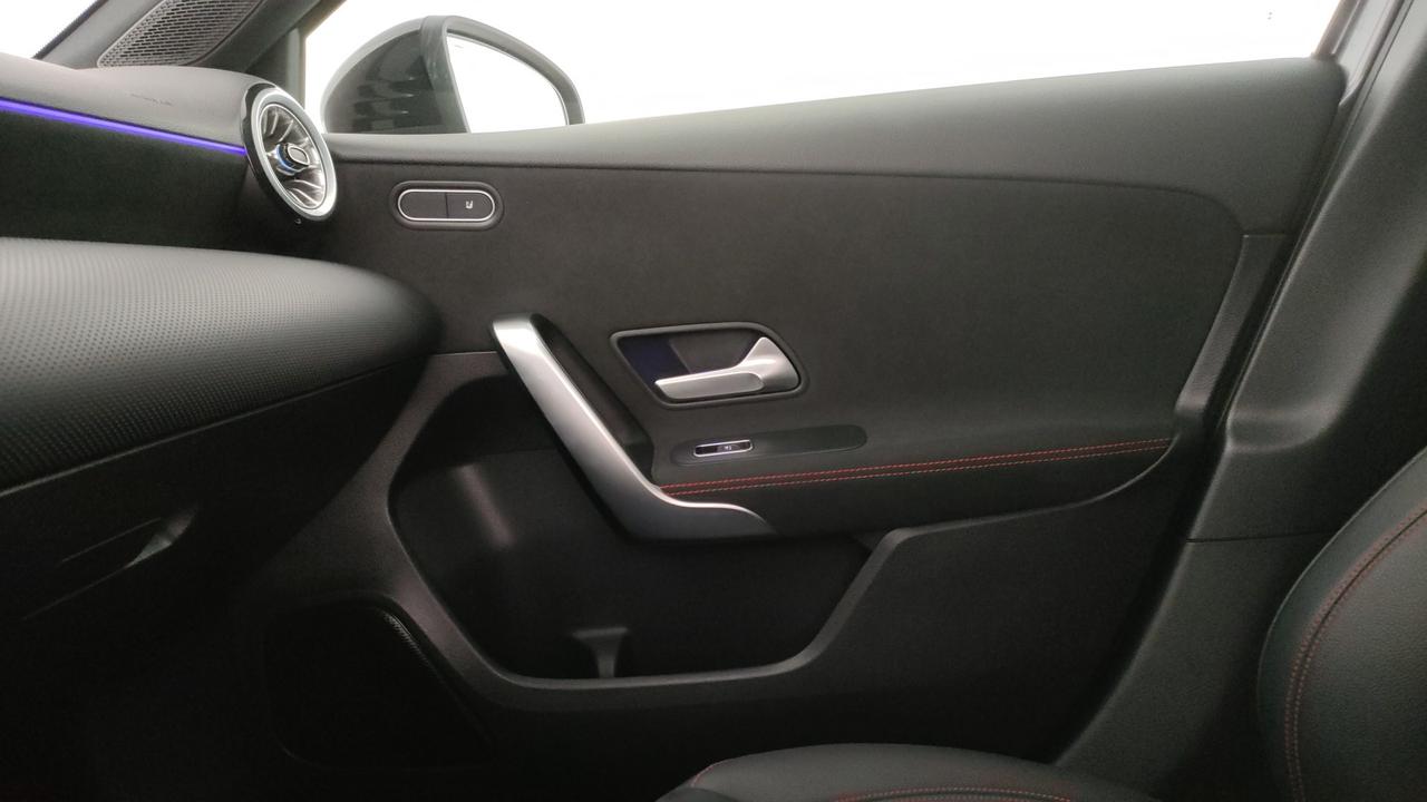 Mercedes-Benz A AMG 35 Premium AMG 4matic auto