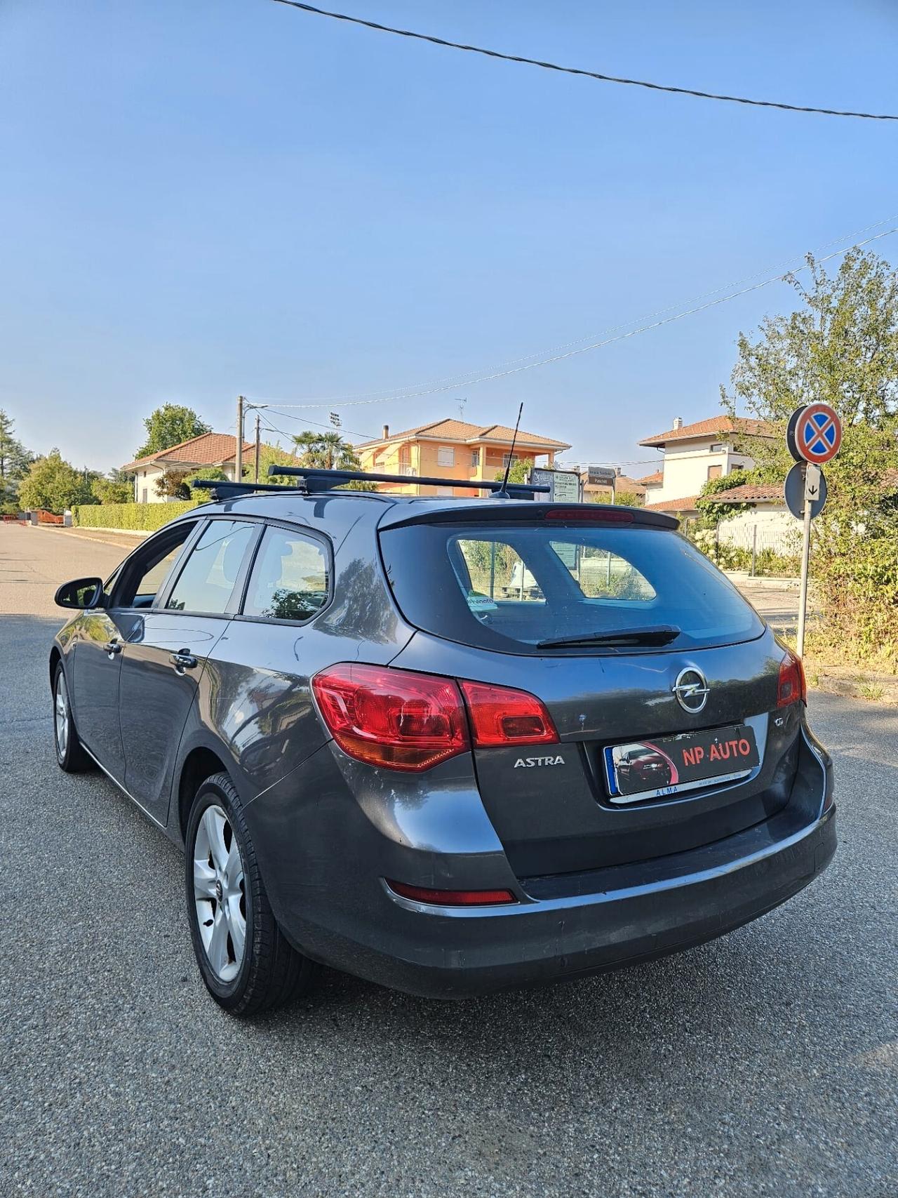 Opel Astra 1.7 CDTI station wagon