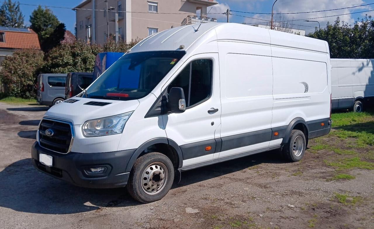 Ford Transit gemellato Superalto