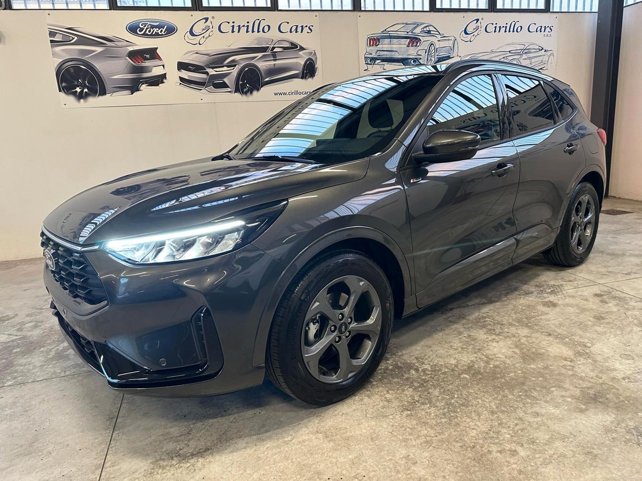 Ford Kuga 2.5 Full Hybrid 180 CV CVT 2WD ST-Line