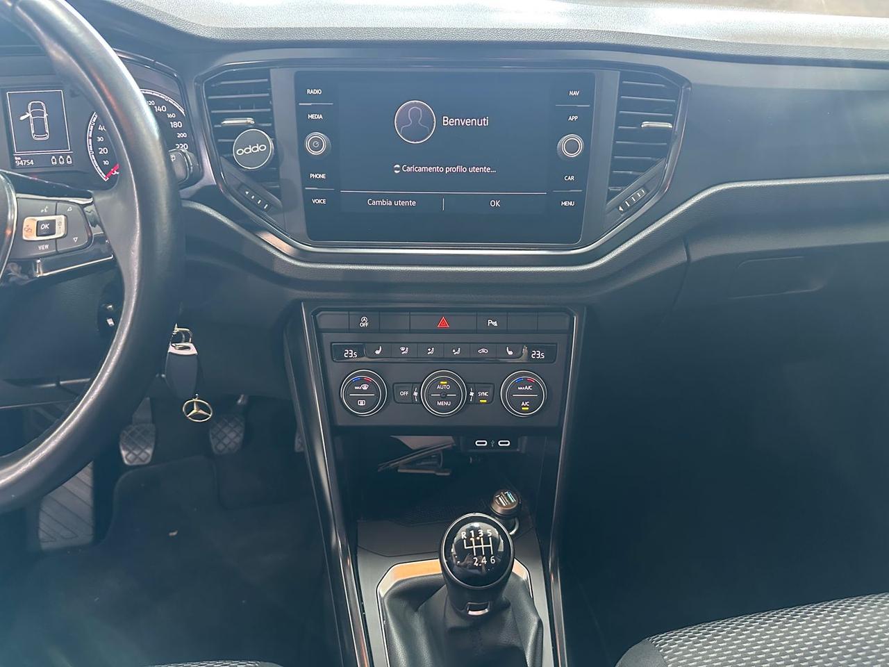Volkswagen T-Roc Business 1.6 TDI #6023