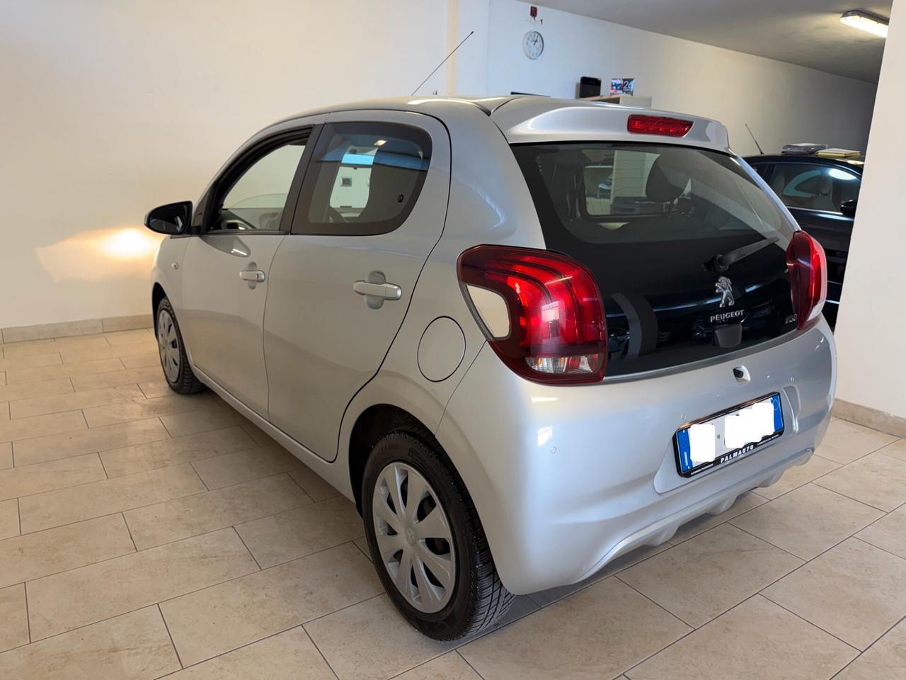 Peugeot 108 5P 1.0 68 CV Allure FULL OPT FRIZIONE NEOPATENTATI TAGLIANDATA