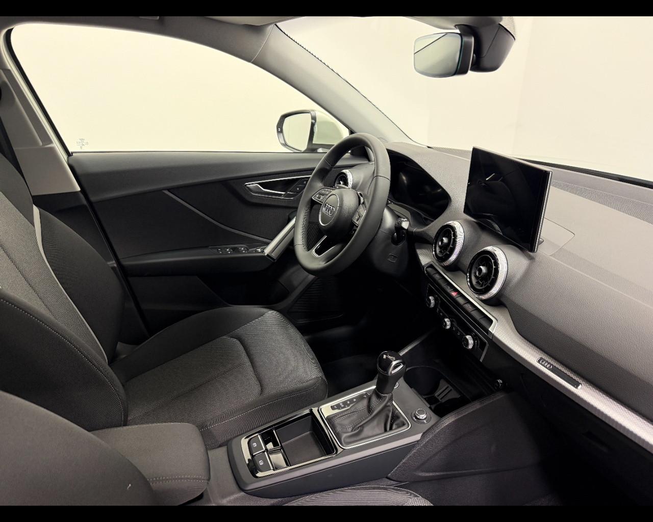 AUDI Q2 35 TFSI S-TRONIC S-LINE EDITION