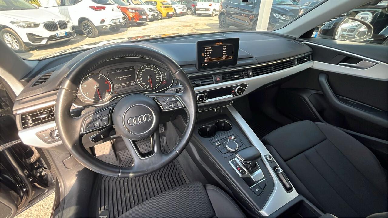 Audi A4 2.0 TDI 150 CV S tronic Business Sport
