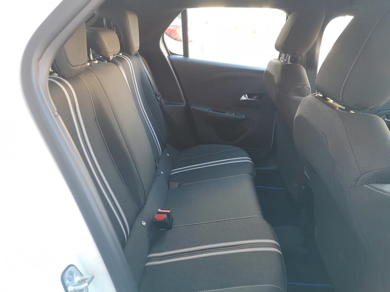 OPEL Corsa 1.2 - 100CV GS Line 2025