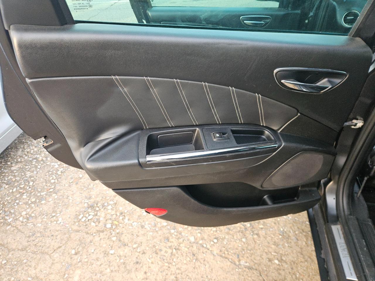 Lancia Delta 1.9 MJT Twinturbo DPF Gold