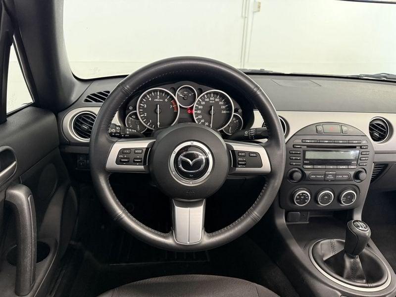 Mazda MX-5 MX-5 Roadster Coupé 1.8L Fire