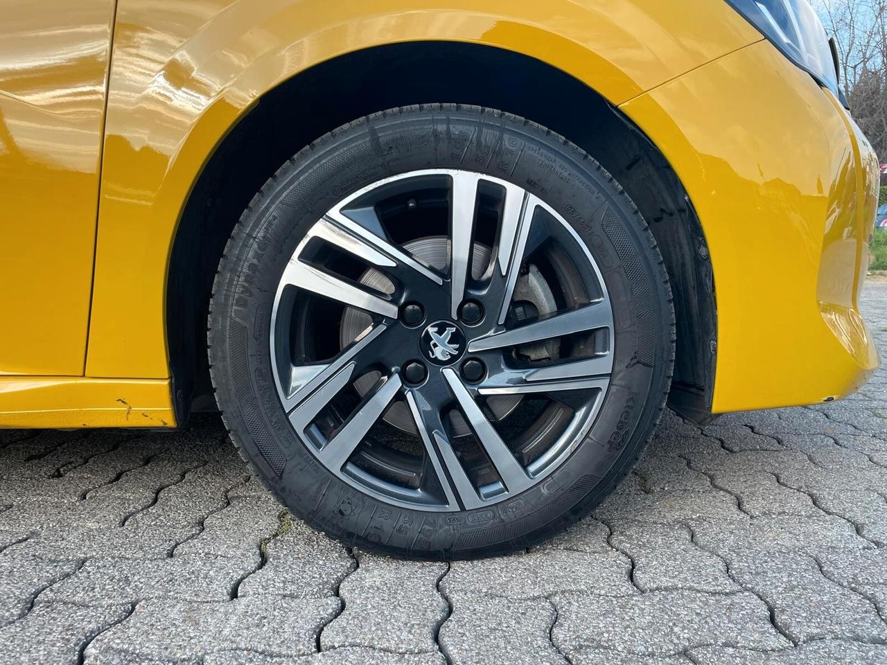 Peugeot 208 PureTech 100 Stop&Start 5 porte Allure