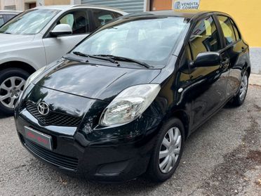Toyota Yaris 1.0 5 porte Now GPL GARANZIA 1 ANNO