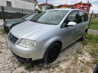 Volkswagen Touran 2.0 TDI 136CV 7 posti