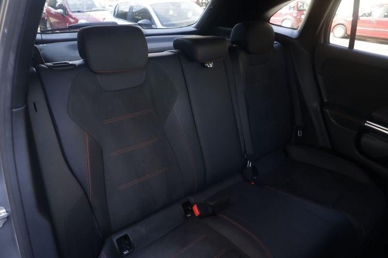 Mercedes-Benz GLA GLA 180 d Premium auto Unicoproprietario