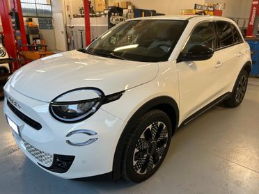 Fiat 600 Hybrid 110 CV DCT MHEV La Prima II