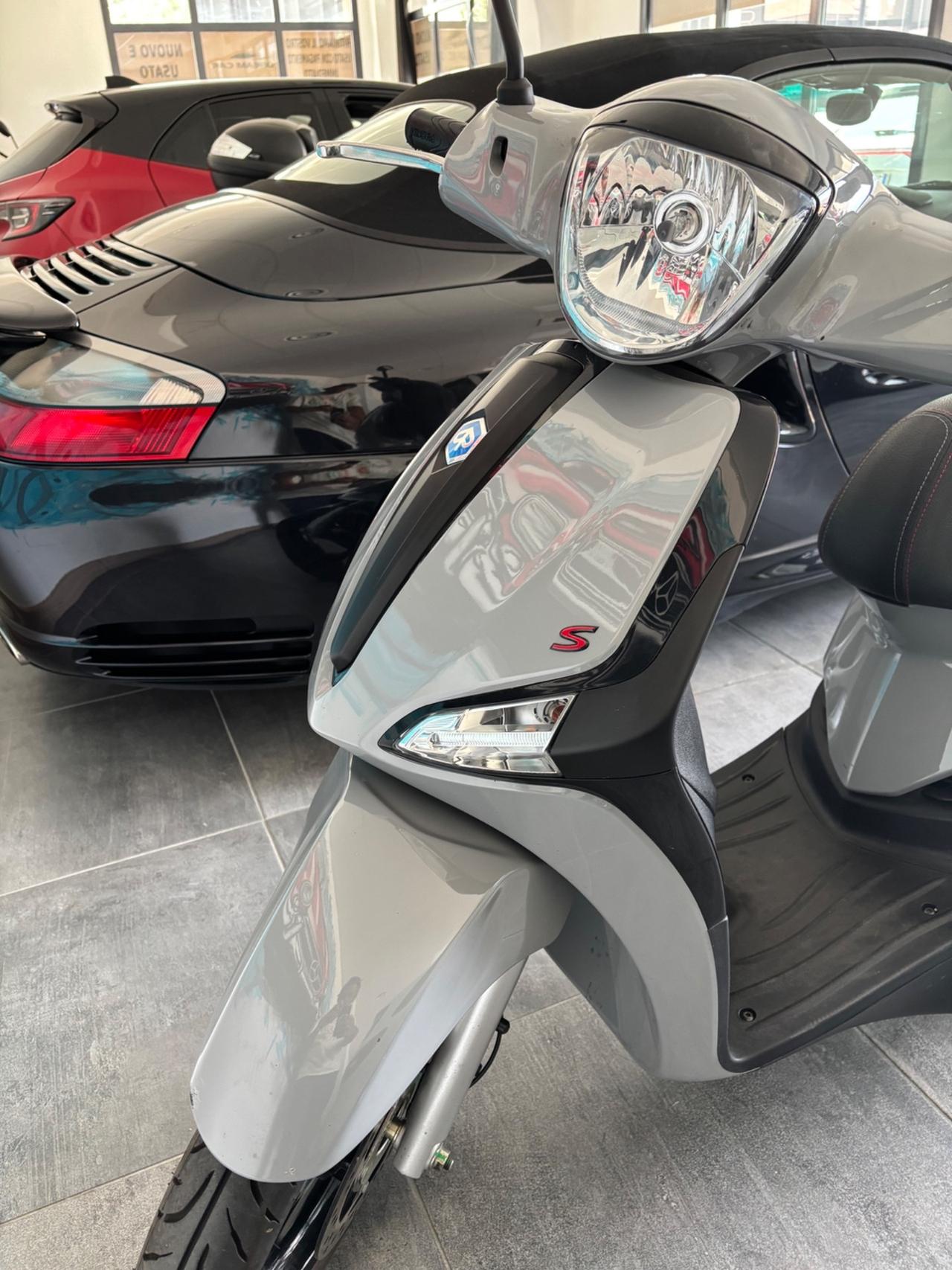 Piaggio Liberty 150 s abs