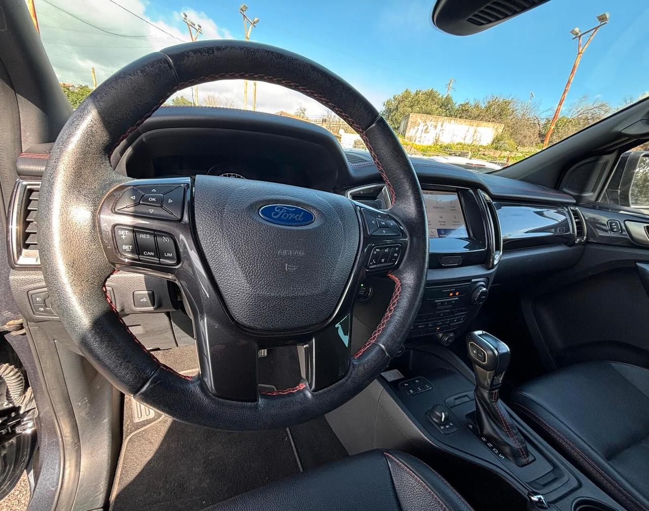 Ford Ranger Thunder 2.0 TDCi aut. 213 CV Wildtrak 5 posti