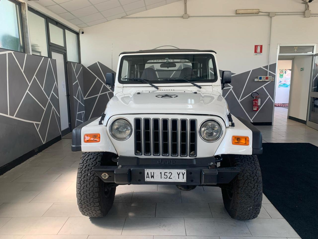Jeep Wrangler 4.0 cat Hard top (EU)