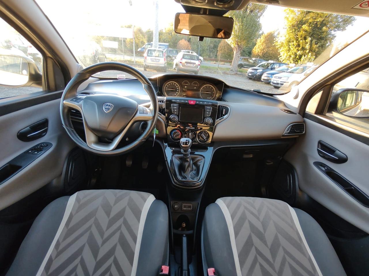 Lancia Ypsilon 1.2 , GPL, 5 PORTE ECOCHIC ELLE OK NEOPATENTATI, GARANZIA L.12 MESI