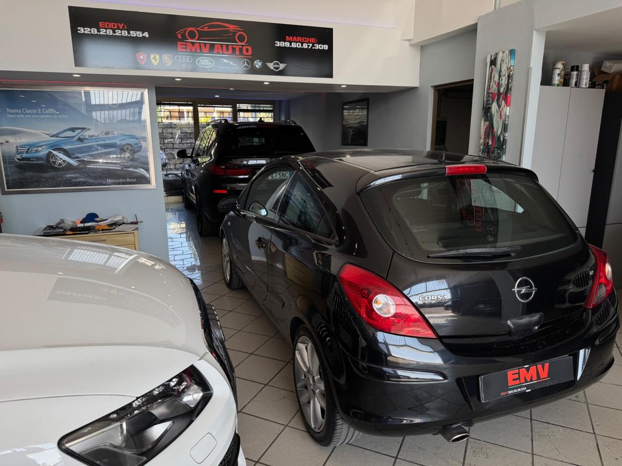 Opel Corsa 1.2 3 porte Sport