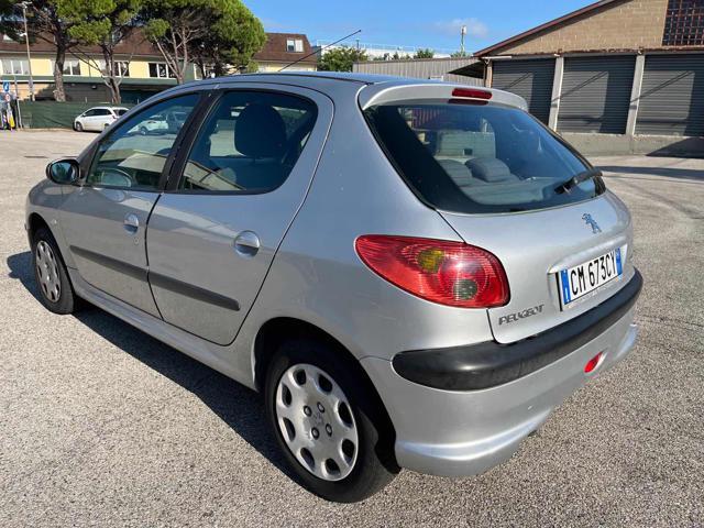 PEUGEOT 206 1.1 5posti Neopatentati 150,789km Bellissima