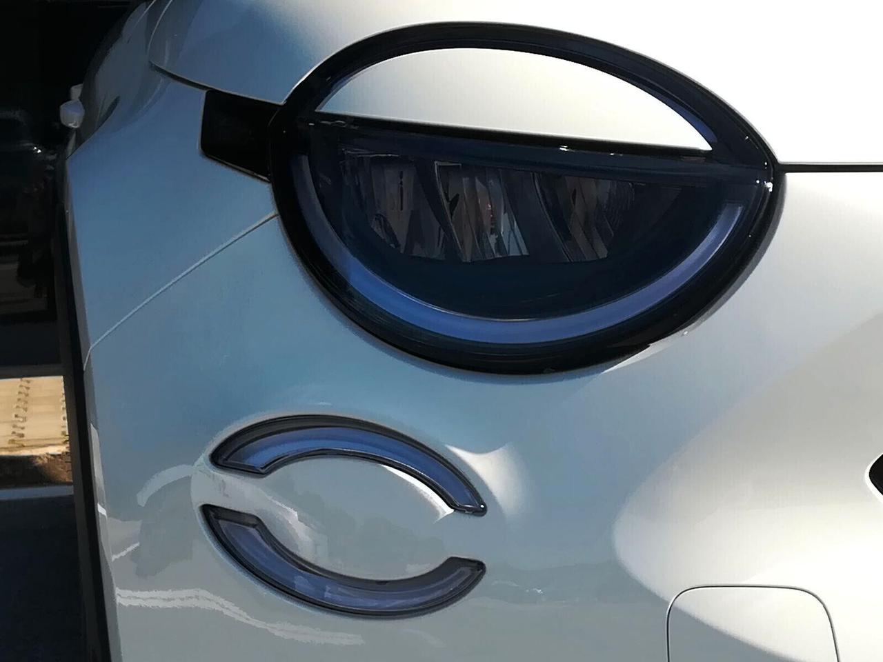 Fiat 600 Hybrid 100 CV DCT MHEV La Prima