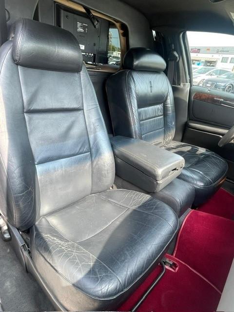 Lincoln Town Car Limousine 9 posti patente b