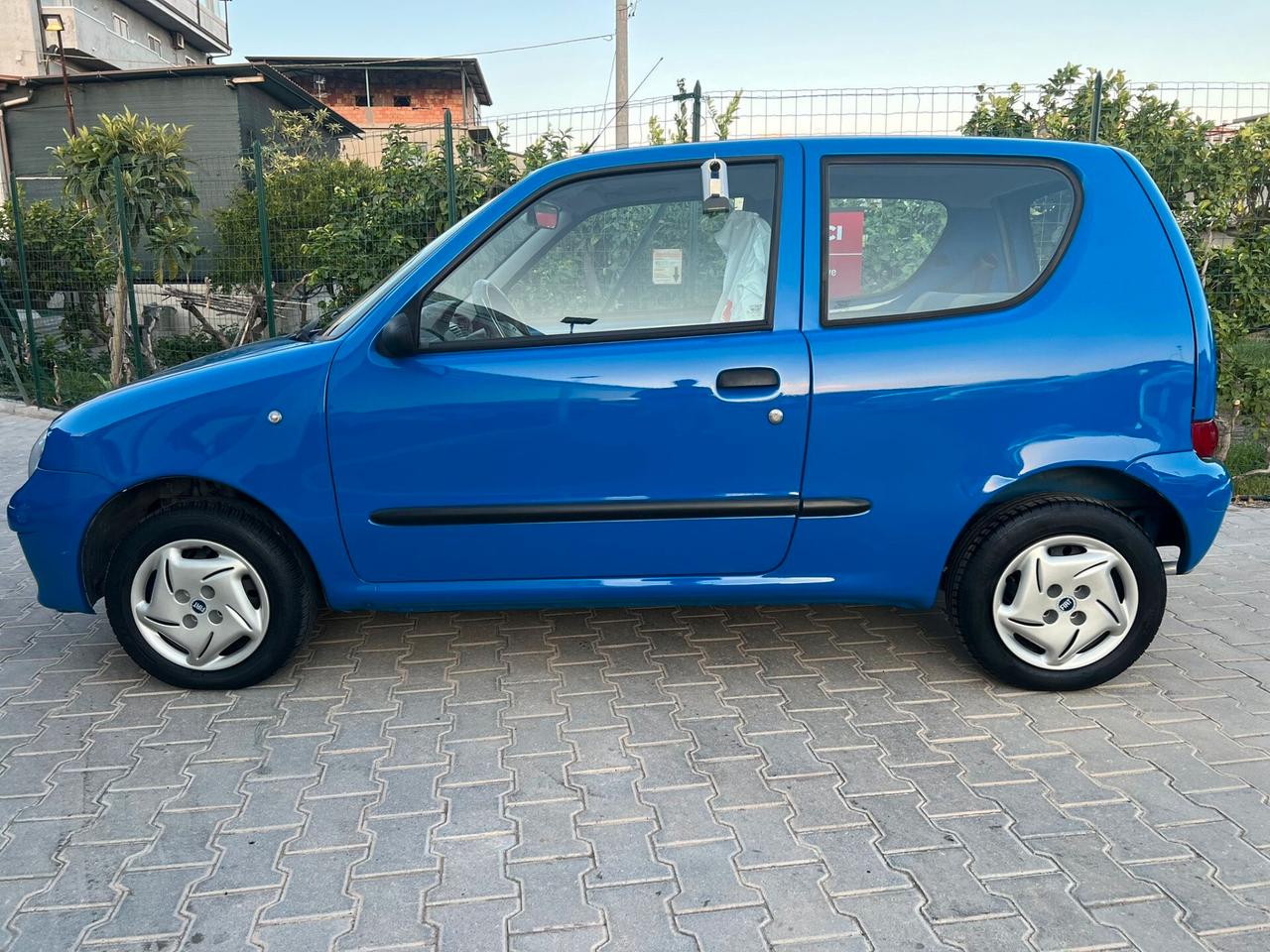 Fiat 600 1.1 Active OK NEOPATENTATI