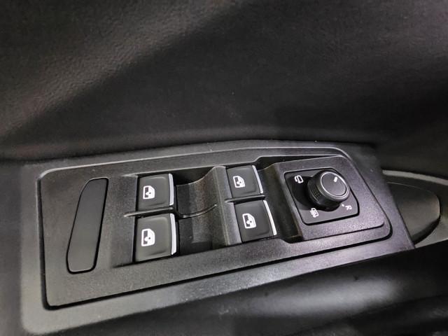 Volkswagen T-Roc 150 cv, C.18", Black Style Pack, Videocamera "Rear View", Supporto lombare, Navigatore "Discover Media", Frangivento, Fari Led Perfomance, Cruise Control Adattivo, Volante con Paddle