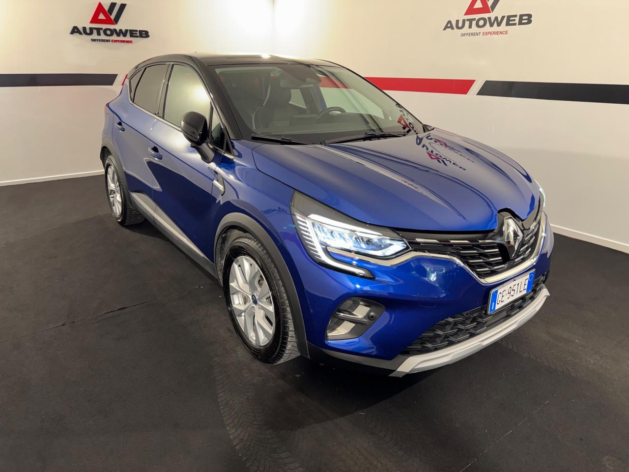 Renault Captur Plug-in Hybrid E-Tech 160 CV Initiale Paris