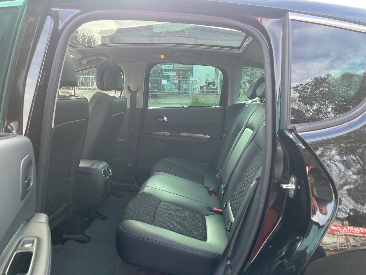 PEUGEOT - 3008 - HYbrid4