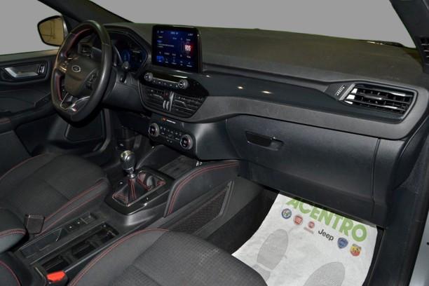 FORD KUGA 1.5 TDCI ST LINE