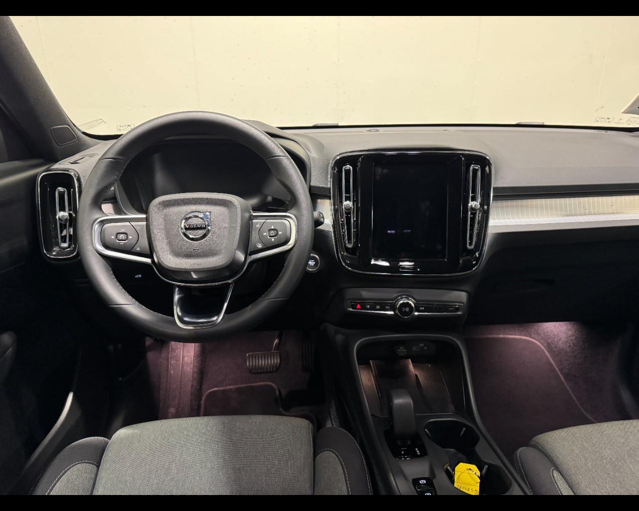 VOLVO XC40 B3 GEARTRONIC CORE