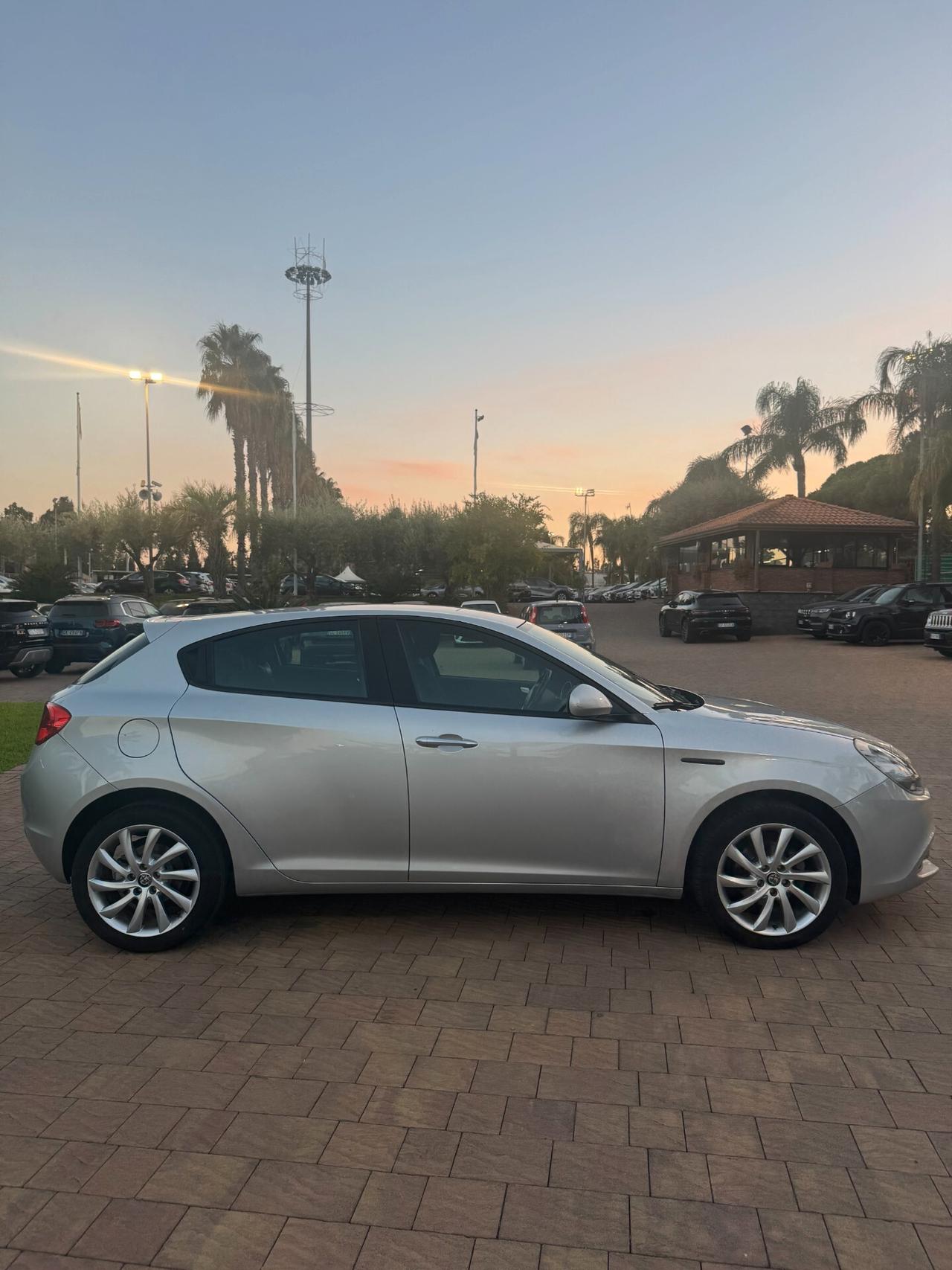 Alfa Romeo Giulietta 1.6 JTDm 120 CV Business