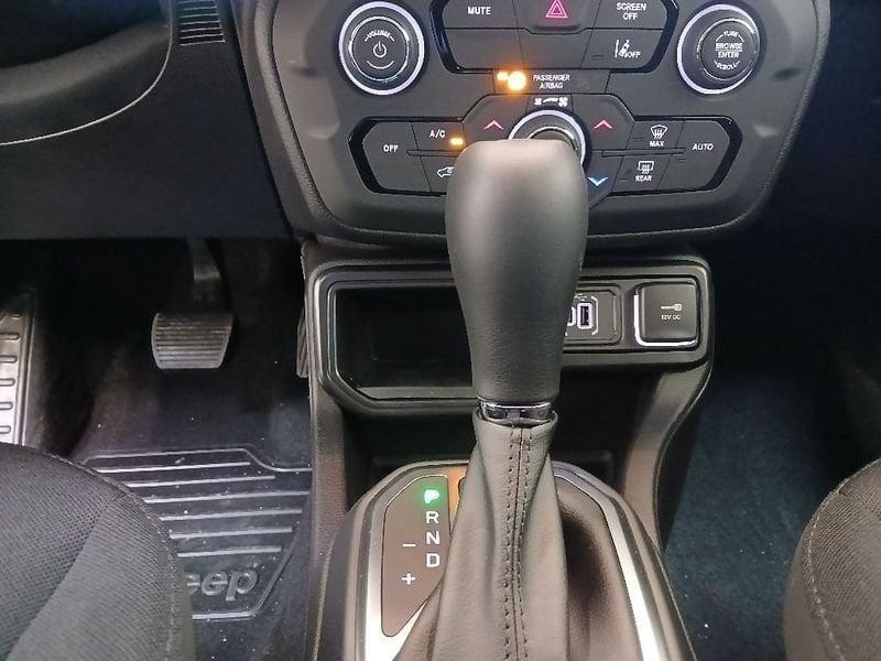 Jeep Renegade 1.5 turbo t4 mhev Altitude 2wd dct