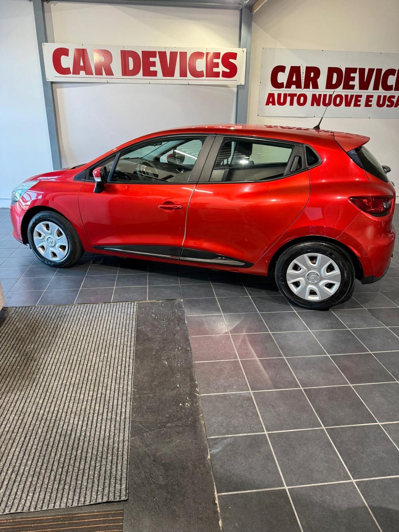 Renault Clio 1.2 75CV GPL 5 porte