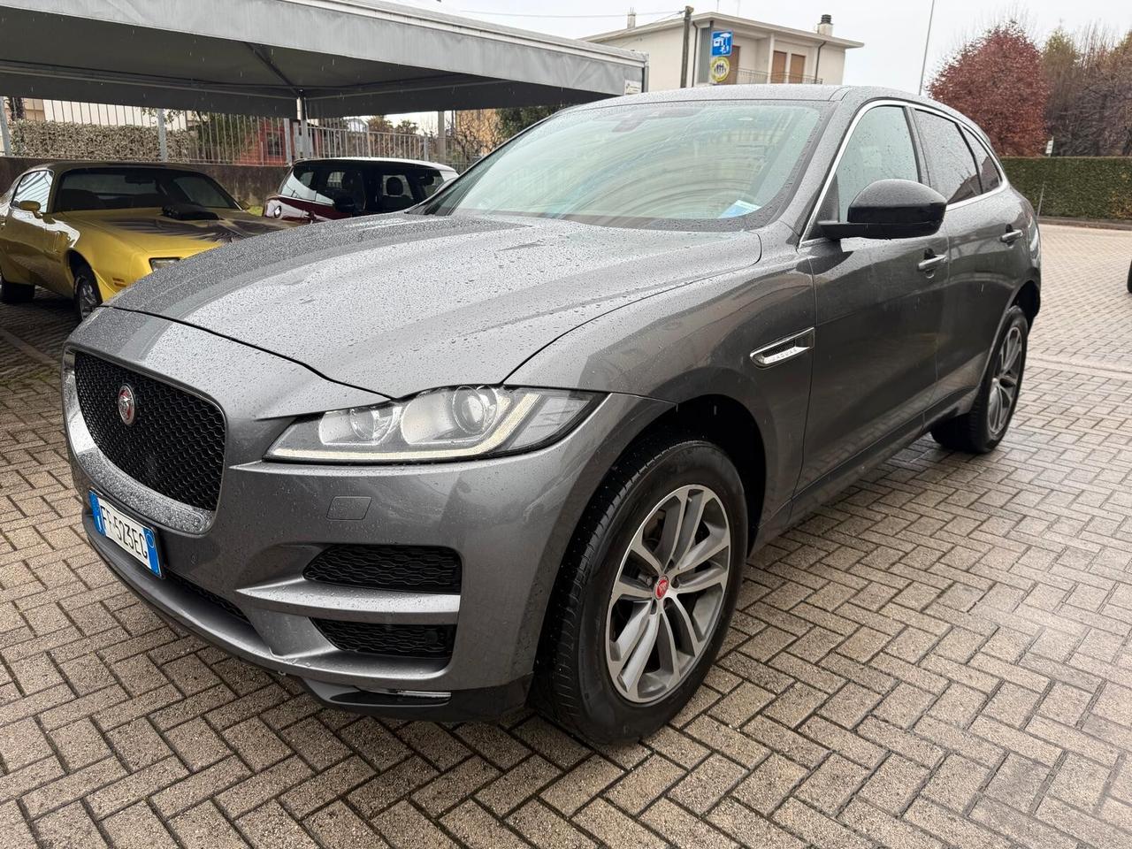 Jaguar F-Pace 2.0 D 180 CV AWD aut. Prestige